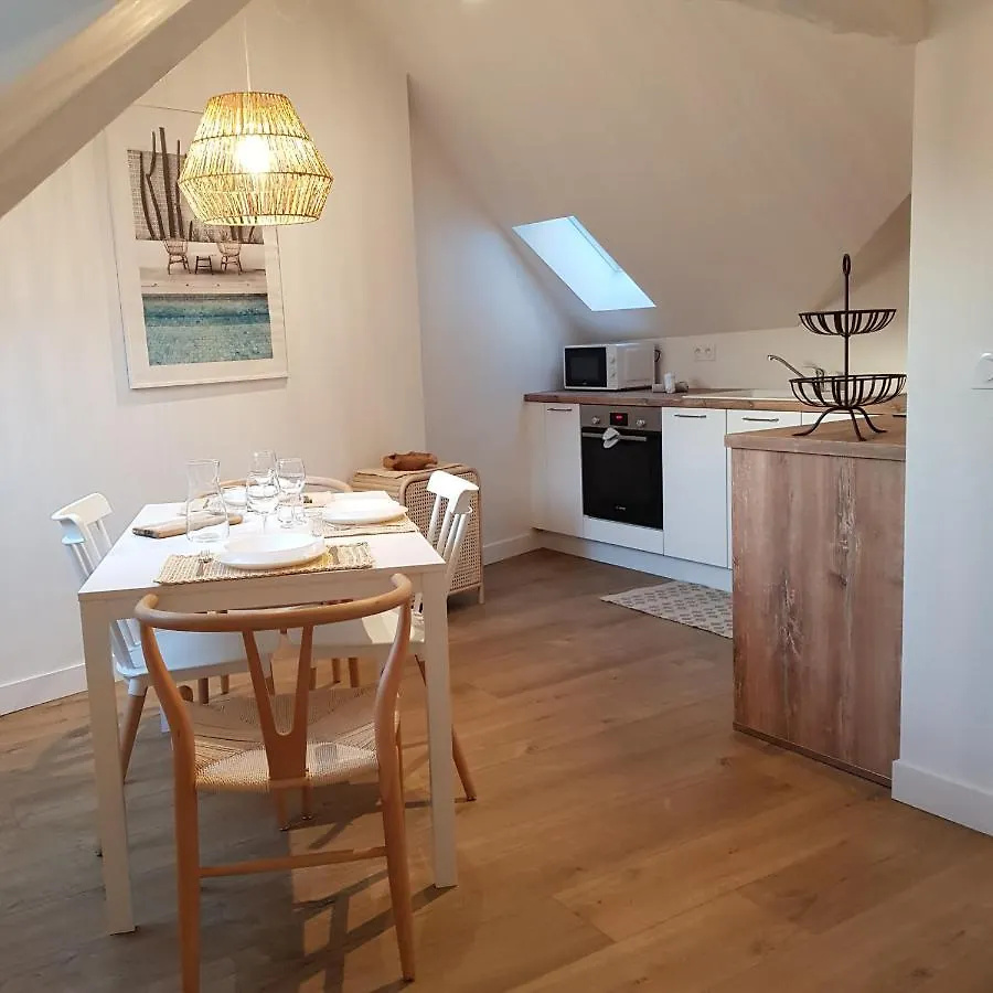 Santorin, Appartement lumineux au coeur de Vannes 0*,